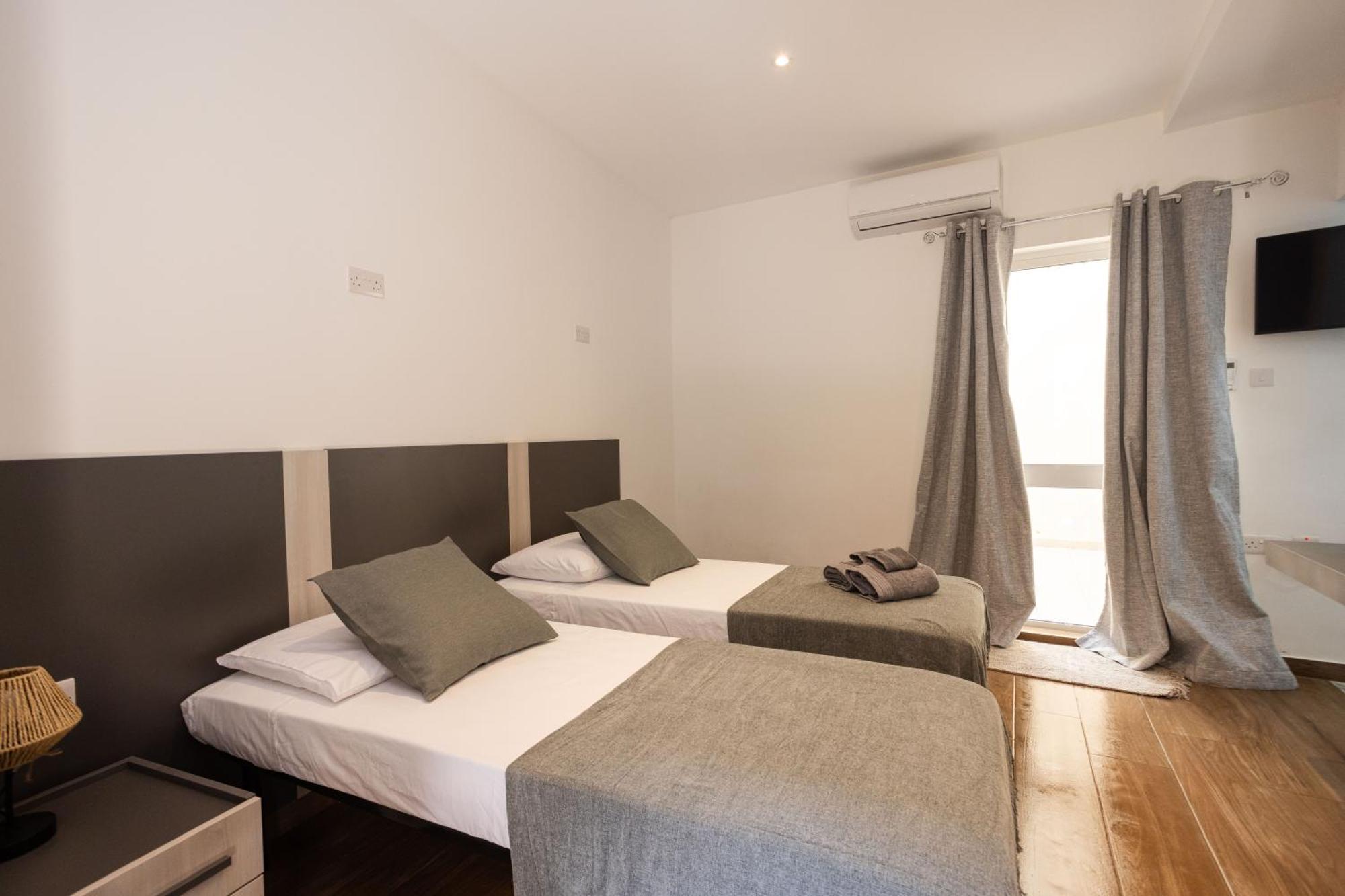 The Maltese Gem Apartment Cospicua ภายนอก รูปภาพ